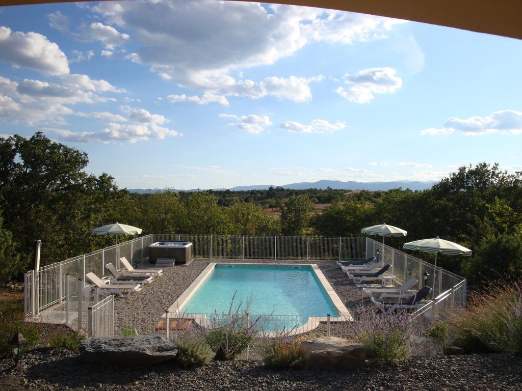 Les Villas de Perret Joyeuse Exterior foto